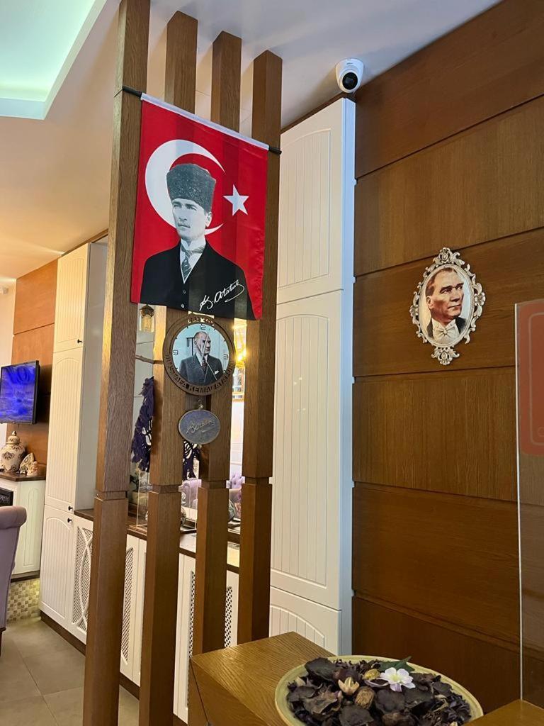 Focamor Otel Yenifoca Buitenkant foto