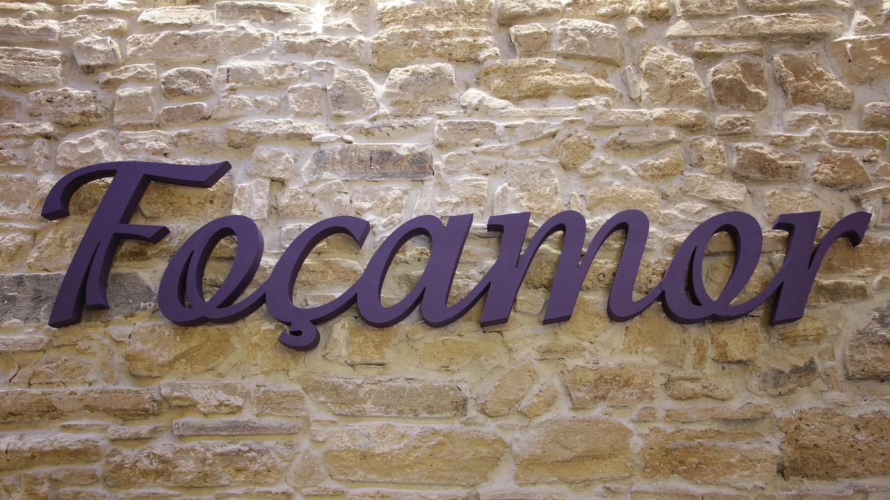 Focamor Otel Yenifoca Buitenkant foto