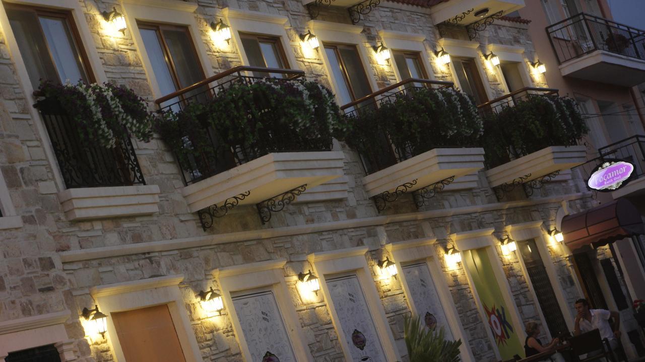 Focamor Otel Yenifoca Buitenkant foto